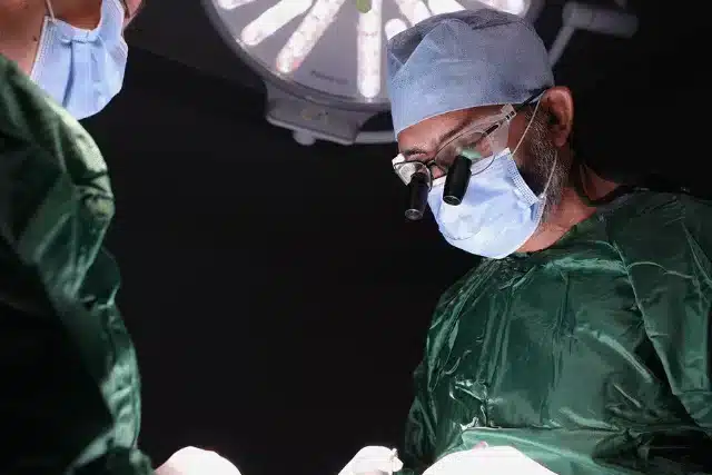 oguzhan karatepe safra kesesi tasi ameliyati